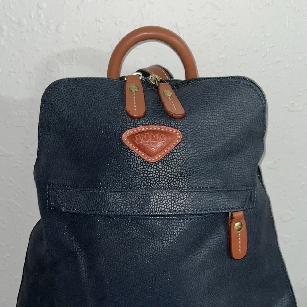 NWOT Ladies Jump flat backpack